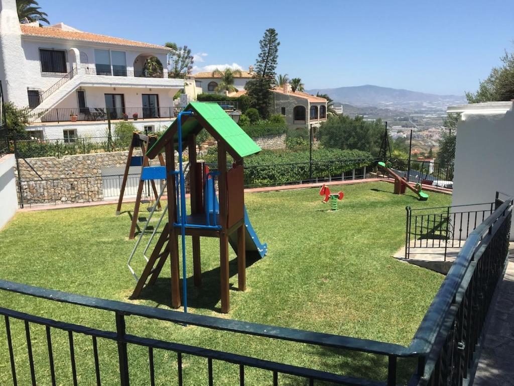 La Torrecica, Con Caracter Andaluz Y Magnificas Vistas Al Mar Y Sierra Nevada Villa Salobrena Bagian luar foto